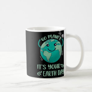 Schattige Earth Day Shirt Happy Earth Day 2025 Go Koffiemok