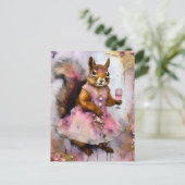 Schattige eekhoorn in een roze jurk met een Drink Briefkaart (Staand voorkant)