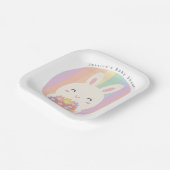 Schattige Een konijntje is op weg Bloemen Baby sho Papieren Bordje (Gebogen)