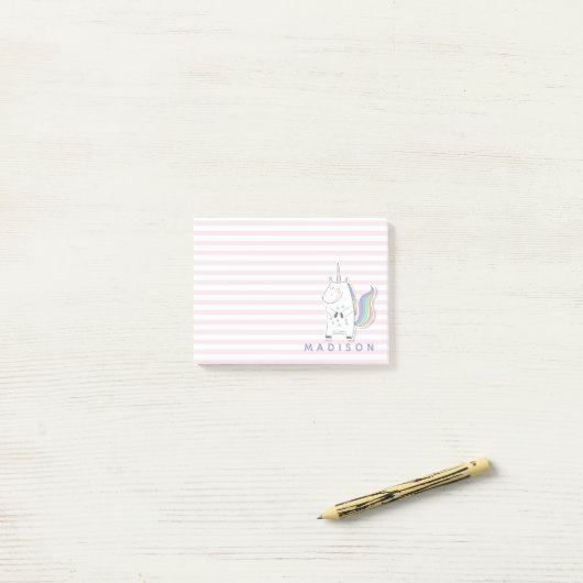 Schattige Eenhoorn - Persoonlijke Roze Gestreepte  Post-it® Notes (Op bureau)