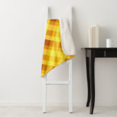 Schattige eigeel geel geruite kleine sherpa deken (In situ)