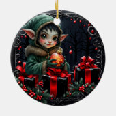 Schattige Elfkind in groene jas met capuchon Keramisch Ornament (Achterkant)