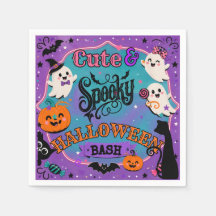 Schattige en eng Halloween-spookjes en pompoenen f