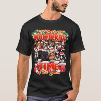 Schattige en knuffelige Kersthonden in sok jongen T-shirt