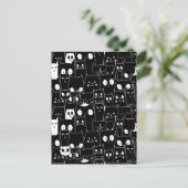 Schattige enge Halloween zwart-wit stripdier Feestdagenkaart (Staand voorkant)