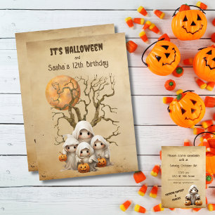 Schattige enge spookachtige trick-or-treat-familie kaart
