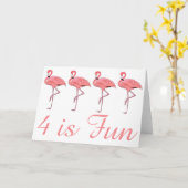 Schattige Flamingo's Vierde Verjaardag Vier is Leu Kaart (Gele Bloem)