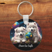 Schattige Fluffy Samoyed Puppies, Vrede op Aarde Sleutelhanger (Voorkant)