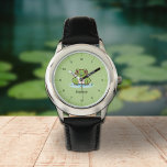 Schattige Frog Watch met cijfers Horloge<br><div class="desc">Een groen horloge met cijfers,  een illustratie van een schattige kikker op zijn vijver en aanpasbare tekst hieronder! Een leuk cadeau voor een verjaardagscadeau,  de nummers zullen hem in staat stellen om de tijden makkelijker te leren! kind</div>