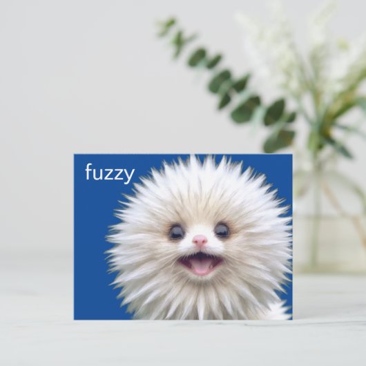 Schattige Fuzzy Creature Briefkaart (Staand voorkant)