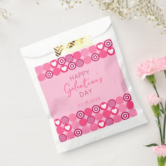 Schattige Galentine’s Day Pink Heart and Flower Pa Bedankzakje (Gezegeld)