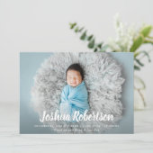 schattige geboortekaart met witte letters aankondiging (Staand voorkant)