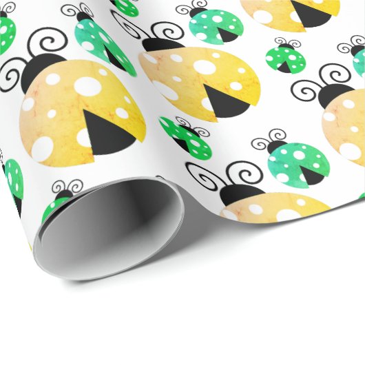 Schattige Geel en Groen Lieveheersbeestjes Patroon Cadeaupapier (Rol Hoek)