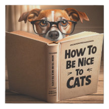 Schattige geleerde hond lezen hoe te boeken