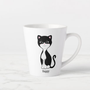 Schattige gelukkige tuxedo kat latte mok