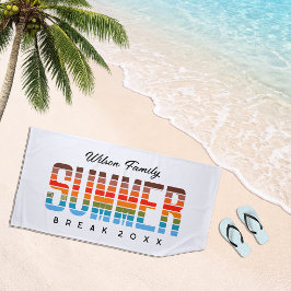 Schattige gezinszomer zonsondergang strandvakantie strandlaken