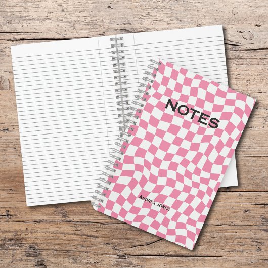 Schattige Girly Pink Wavy Check monogrammed naam Notitieboek