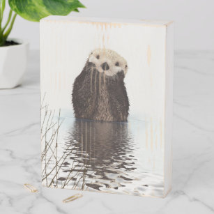 Schattige glimlende Otter in het meer Houten Kist Print