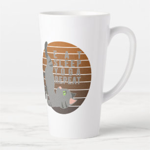 Schattige grappige kat die yoga doet. Grappig yoga Latte Mok