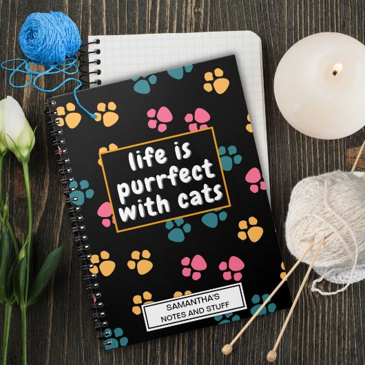Schattige grappige zwarte kat poot notitieboek