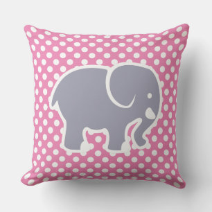 Schattige grijze olifant op kinderkamer met stippe kussen