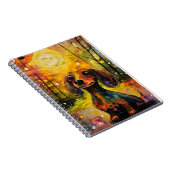 Schattige grillige Dachshund Puppy in het bos Notitieboek (Rechterzijde)