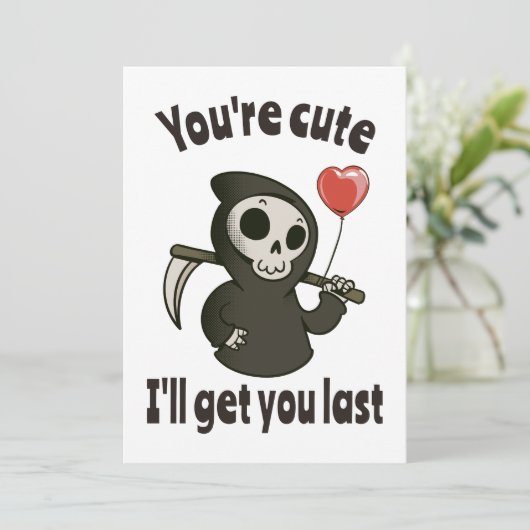 Schattige Grim Reaper met romantisch hart Feestdagenkaart (Staand voorkant)