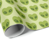 Schattige groen hartvormig buitenaards hoofdpatroo cadeaupapier (Rol Hoek)