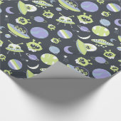 Schattige groene Aliens Space verzendt UFO-Kindere Cadeaupapier (Hoek)