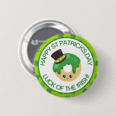 Schattige Groene Lachende Ierse Kabouter Hoed Donu Ronde Button 5,7 Cm (Voorkant /achterkant)