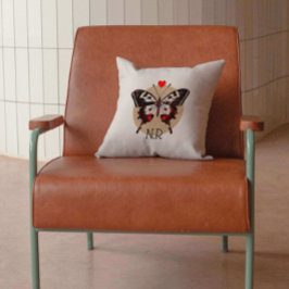 Schattige  Grunge Vlinder & Harten Monogrammed Kussen