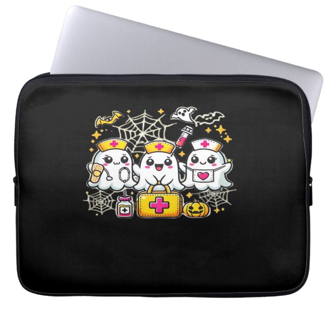 Schattige Halloween Ghost Nurse Trio met medische  Laptop Sleeve (Voorkant)