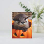 Schattige Halloween Otter Briefkaart (Staand voorkant)