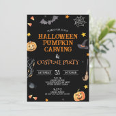 Schattige Halloween Pompoen Carving & Kostuum Fees Kaart (Staand voorkant)