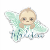 Schattige Happy Baby Sloth met palmbladeren Monogr Sticker (Voorkant)