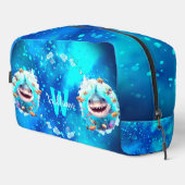 Schattige Happy Cool Shark Boy Ocean Blue Naam Toilettasje (Rechterhoek)