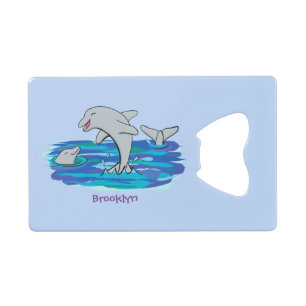 Schattige happy dolphins cartoon illustratie creditkaart flessenopener