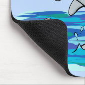 Schattige happy dolphins cartoon illustratie muismat (Hoek)