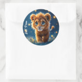 Schattige harige leeuwenwelp met sprankelende ogen ronde sticker (Tas)