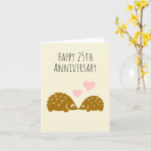 Schattige Hedgehog paar - Happy 25th Jubileum Kaart (Gele Bloem)