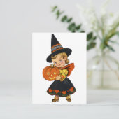 Schattige heksenmeisje met een pompoen,  briefkaart (Staand voorkant)