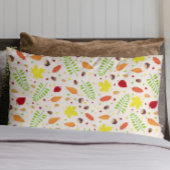 Schattige herfst met kleurrijke bladeren en noten kussensloop