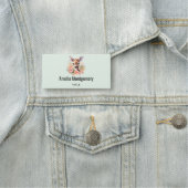 Schattige hert omgeven door Rozen Naamplaatje (In situ)