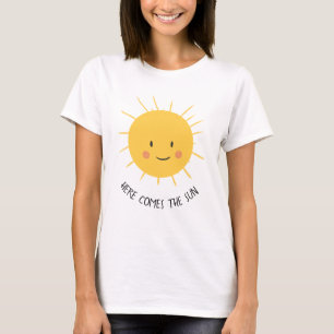 Schattige Hier Komt de Zon Moeder Te Zijn T-shirt