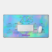 Schattige holografisch girly monogram 2025 Kalende Bureaumat (Keyboard & Muis)