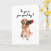 Schattige hond met bloem in de mond, verjaardagska kaart (Gele Bloem)