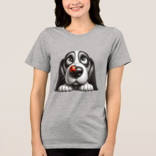 Schattige hond met lieveheersbeestje Tri-Blend shirt