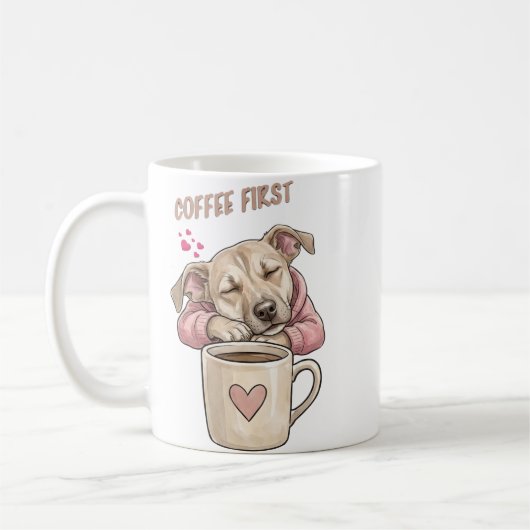 Schattige hond slaapt vredig koffiemok (Links)