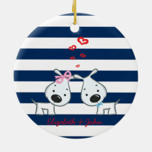 Schattige honden verliefd op gestreepte gepersonal keramisch ornament