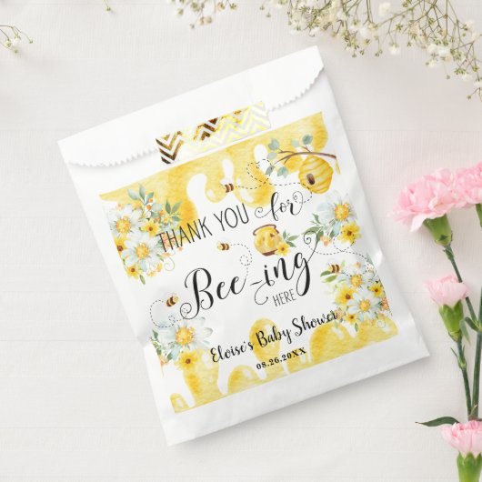 Schattige honingbijen gele bloemengeboorte baby sh bedankzakje (Gezegeld)